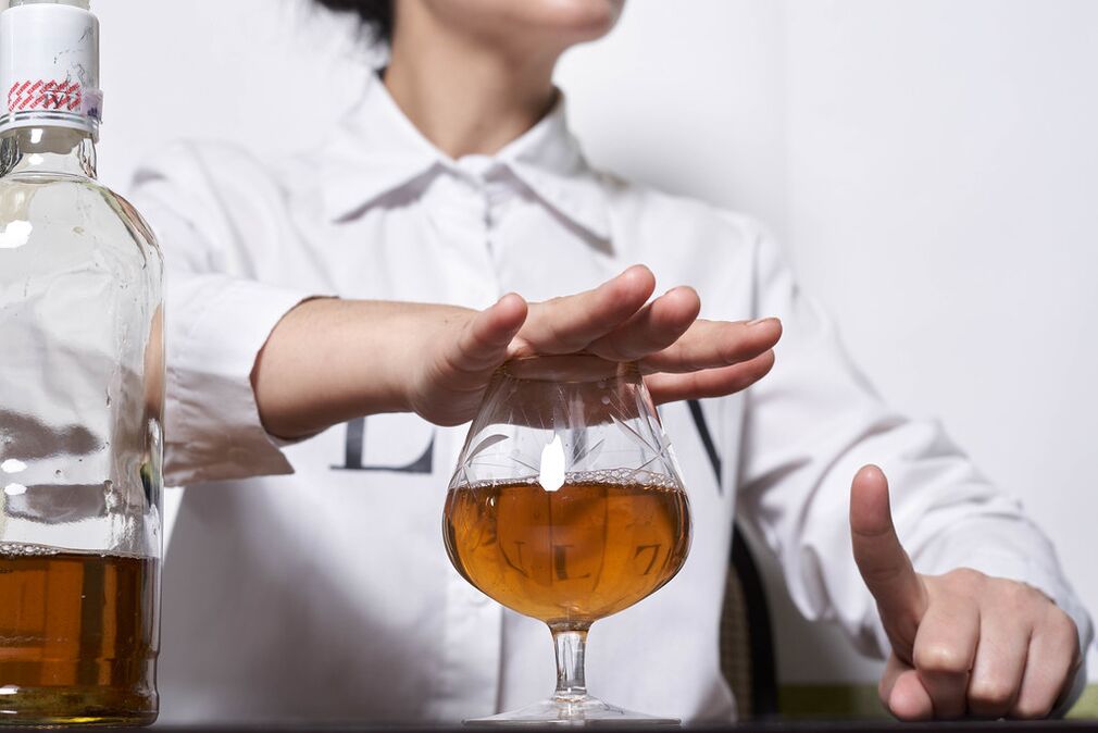 Kad drīkst lietot alkoholu un kad jāpārtrauc dzert