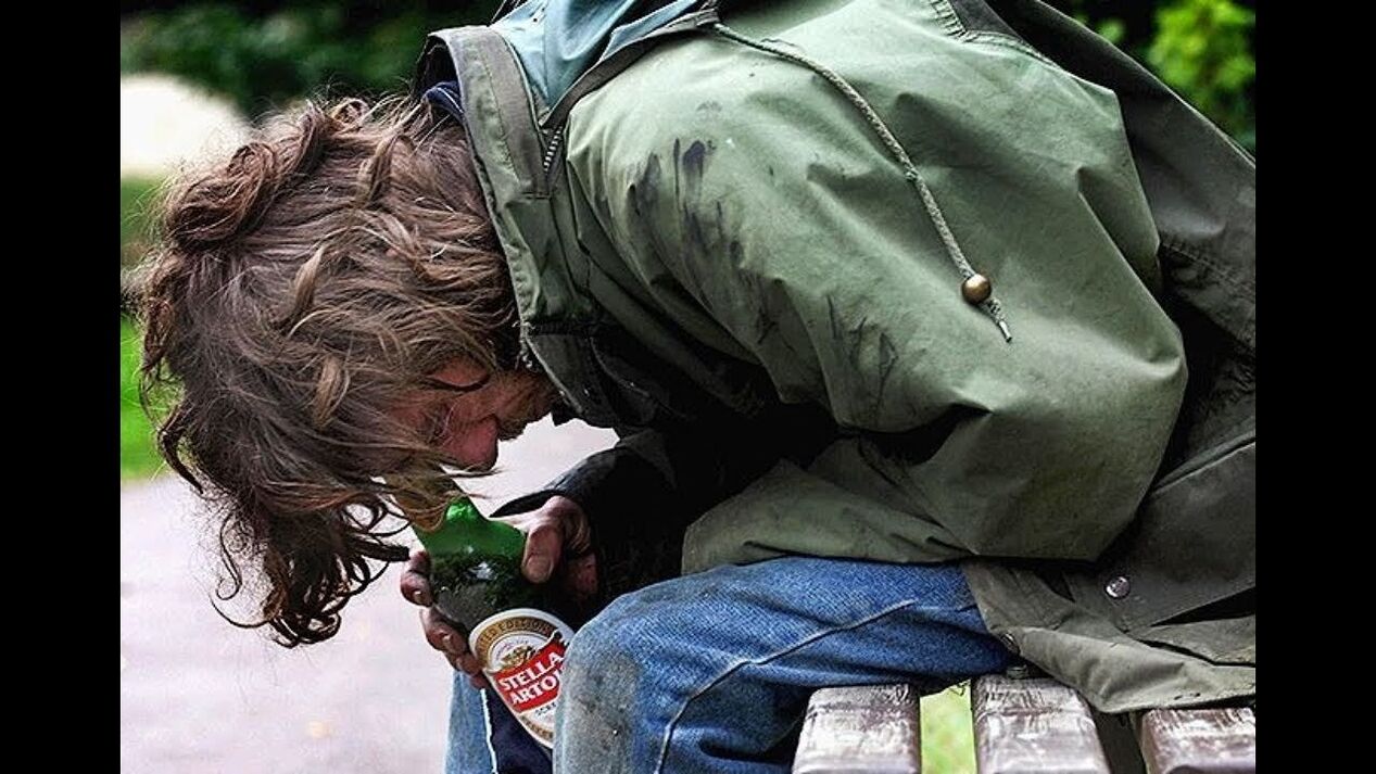 Margināls dzīvesveids ir vīriešu alkoholisma sekas